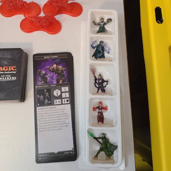 Magic The Gathering Arena of the Planeswalkers Tactical Board Game - Picture 8 of 9